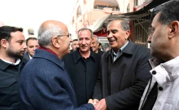AK Parti Malatya Büyükşehir Belediye Başkan Adayı Sami Er, Canlı Hayvan Pazarı ve Şire Pazarı esnafını ziyaret etti