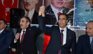Cumhurbaşkanı Yardımcısı Cevdet Yılmaz, Muş’un Bulanık ilçesinde halka hitap etti