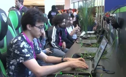 Yapay zeka tabanlı Lucia uluslararası yapay zeka zirvesinin açılışını yaptı