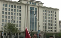 Direniş Çadırı Gönüllüleri AKP Genel Merkezi’nde İsrail Ticaretini Protesto Etti