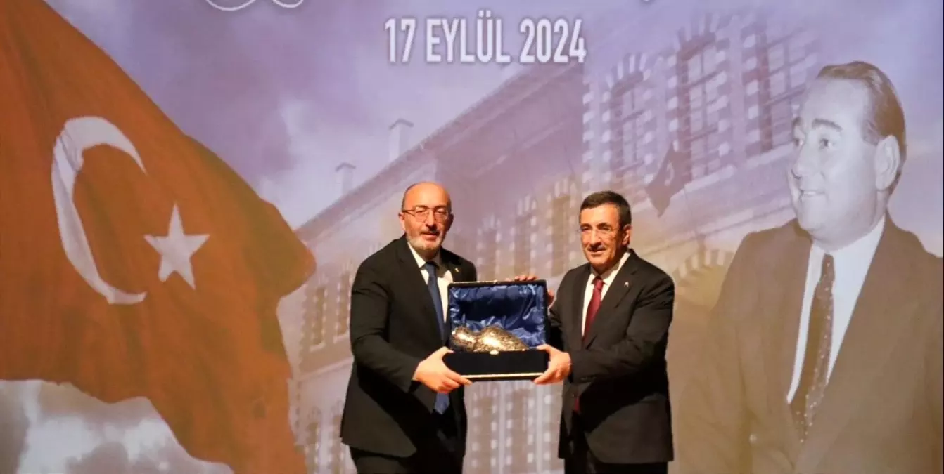 Cevdet Yılmaz’dan Sivil Anayasa Vurgusu