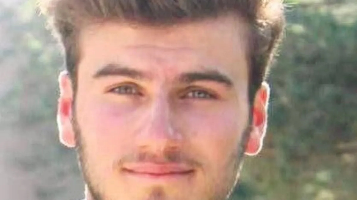 Adliyenin 4. katından atladı