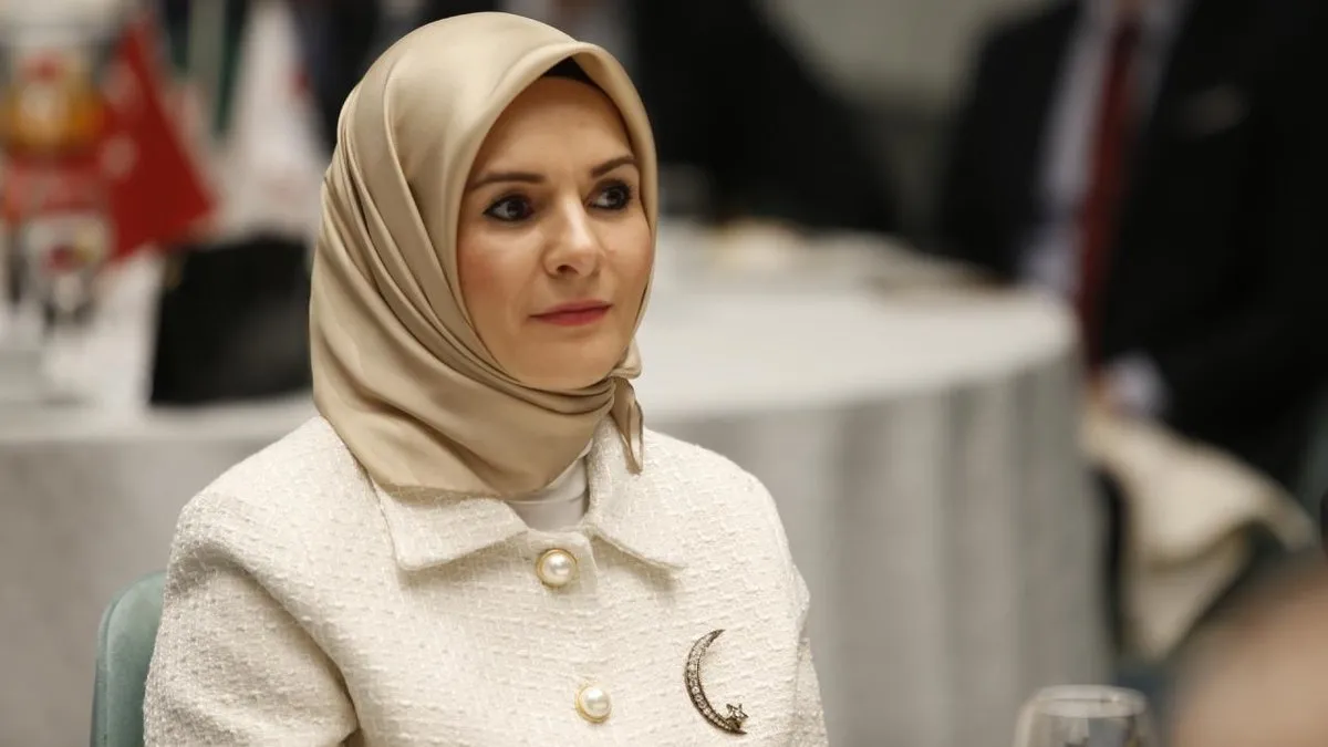 Bakan Göktaş, AK Parti Başakşehir İlçe Başkanlığında konuştu