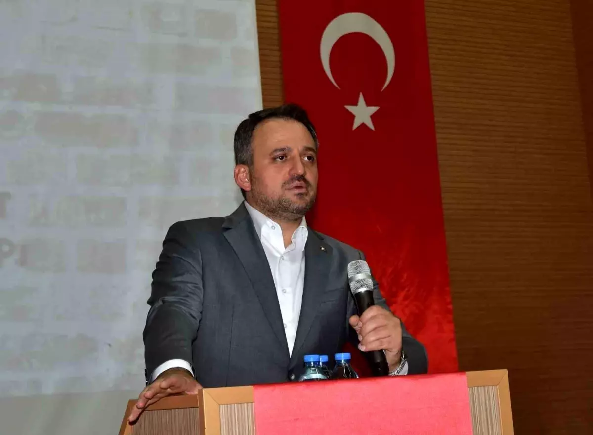 Bakan Yardımcısı Eminoğlu Ahlat’ta Gençlerle Buluştu