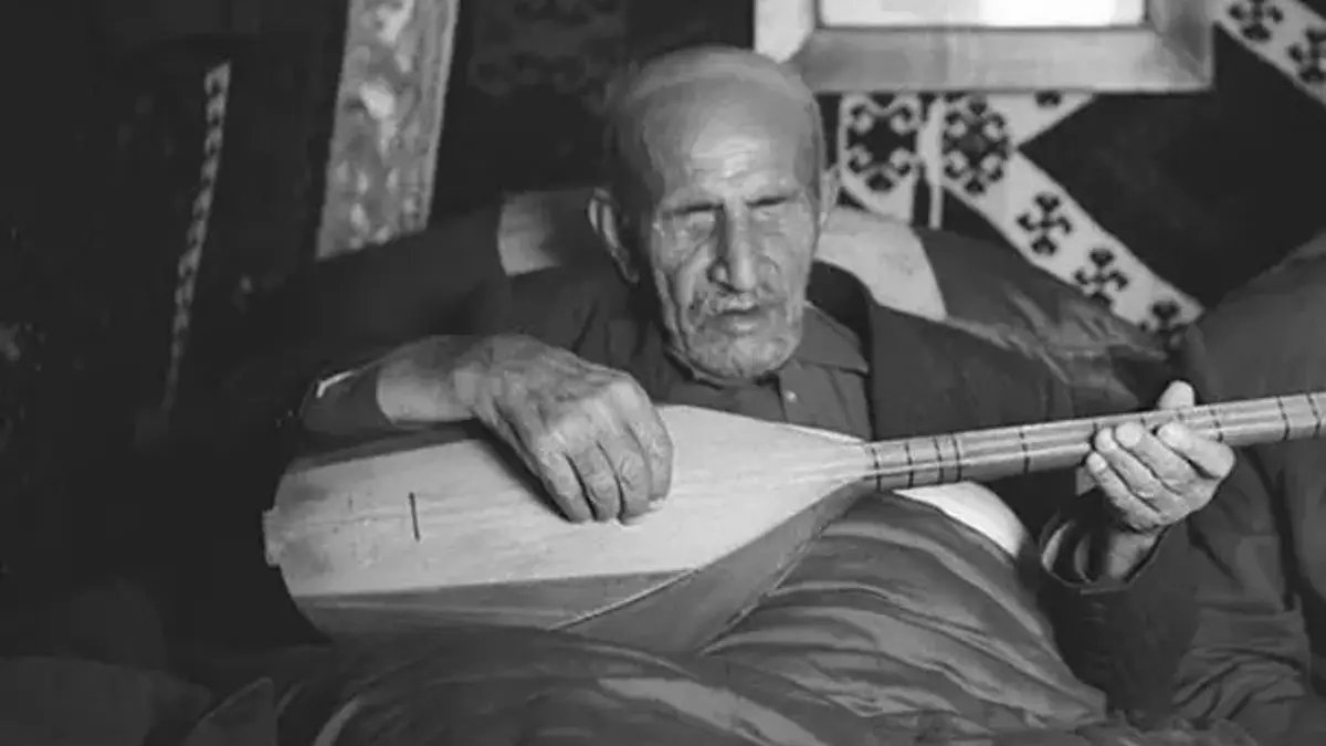 79 yıllık yaşamı film oluyor! Aşık Veysel Şatıroğlu’nu bakın kim canlandıracak?