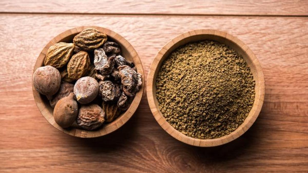 Hint Tıbbında “İlaçların Kralı” Kara Halile’nin Şifa Olmadığı Dert Yok! Özellikle Saçtaki Beyazlar İçin…