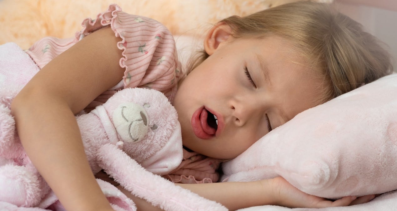 Bebeğiniz öksürüyorsa dikkat: Bronşiolit alarm veriyor!