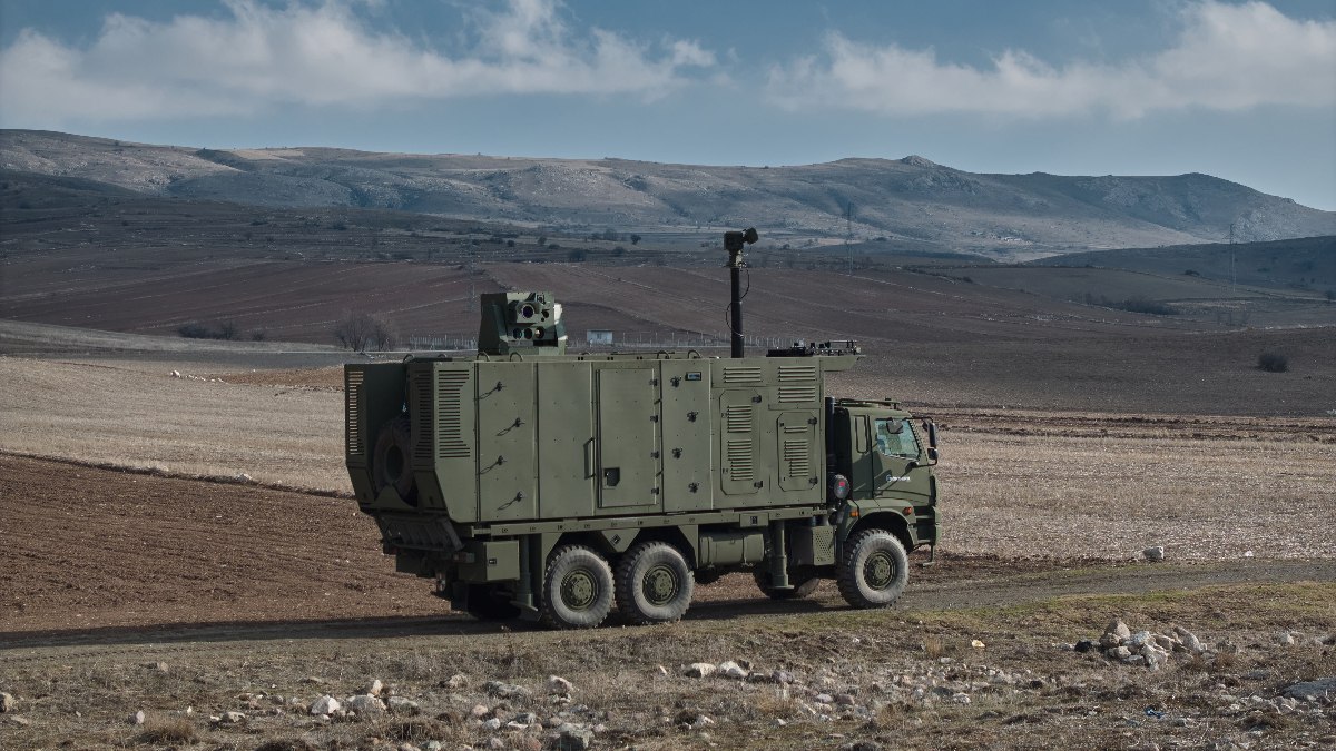 GÖKBERK Mobil Lazer Silah Sistemi, FPV drone testini başarıyla geçti